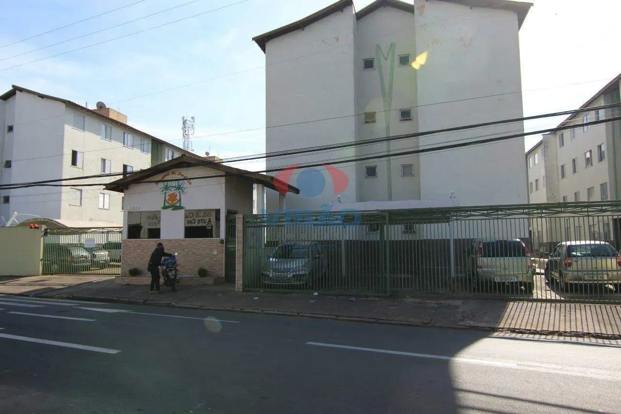 Apartamento com planejados e ótima localização!