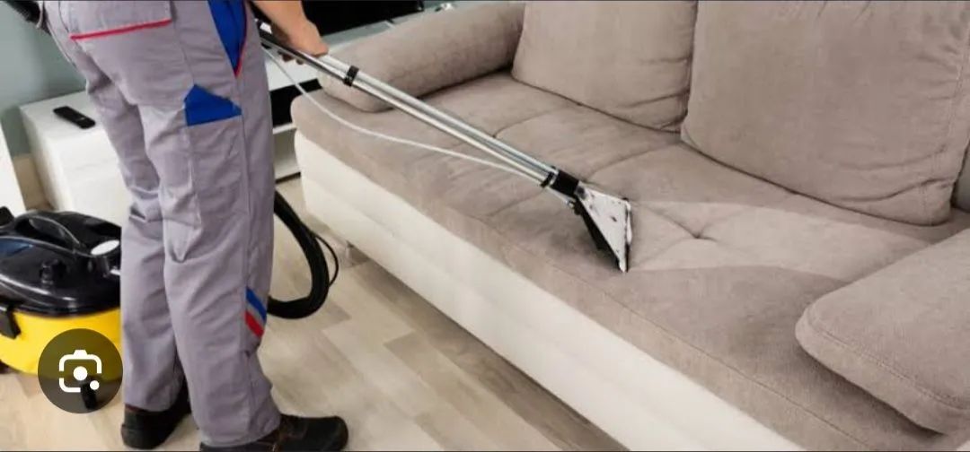 Limpeza e higienizacão de sofás, estofados, colchões e tapetes.  - Foto 5