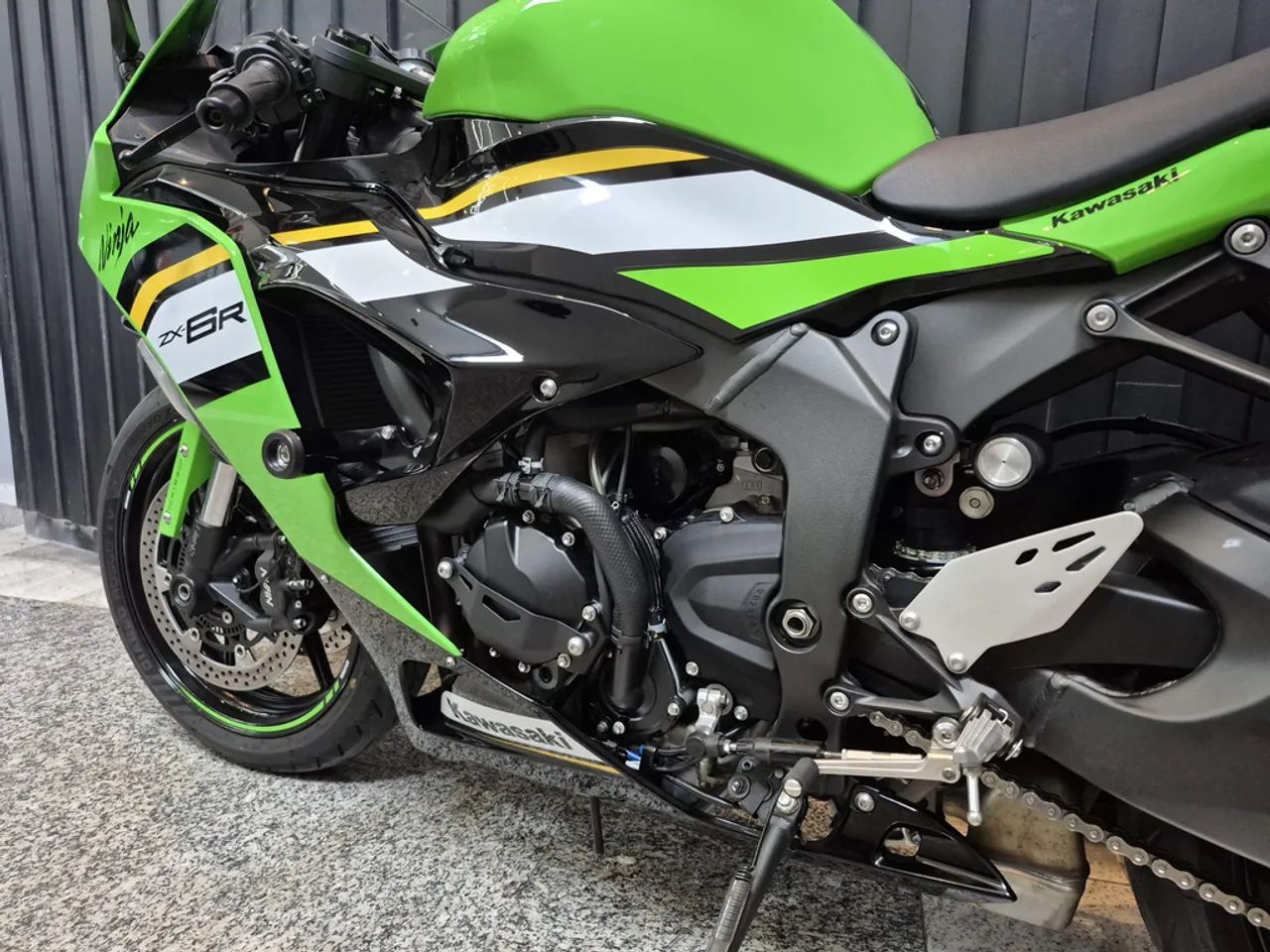 Kc 様 Kawasaki Zx-6 600cc 2025 - 1522158031 | OLX