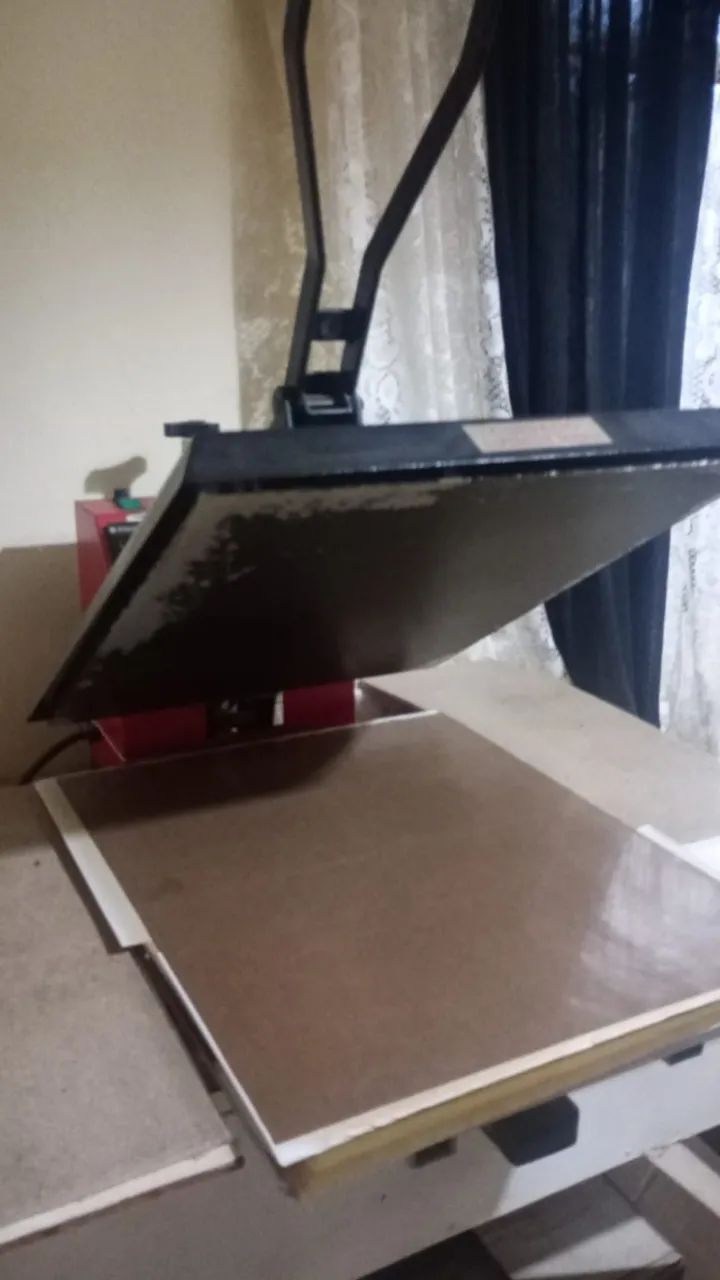 Prenssa térmida para sublimação 50 X 40 - Foto 4