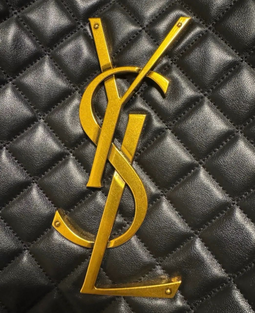 Bolsa Yves saint laurent em couro  - Foto 2