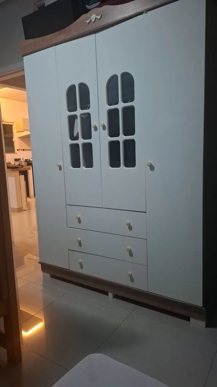 Guarda roupa infantil 