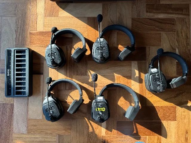 Intercom Rádio Comunicador Headset Intercomunicação Saramonic WT-5S