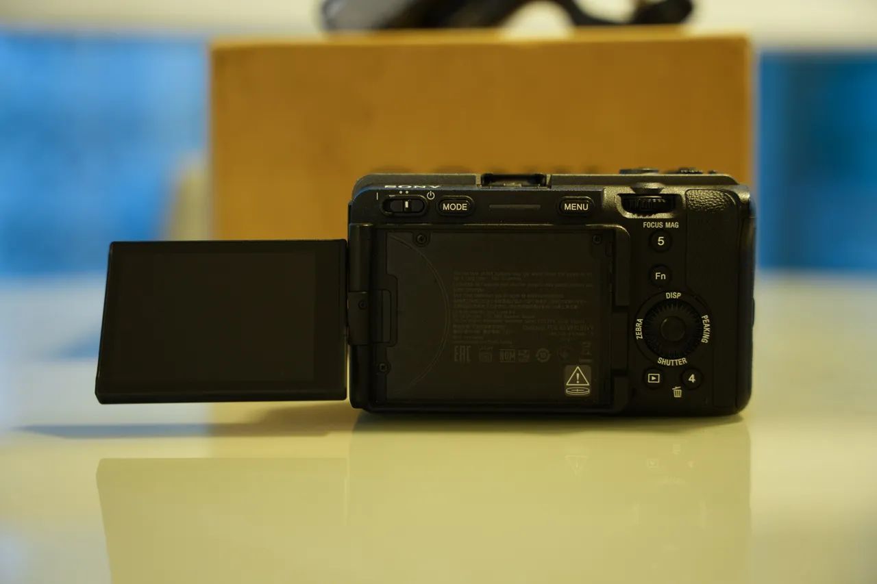 SONY FX3 + Handle XR e Cage SmallRig - Foto 3