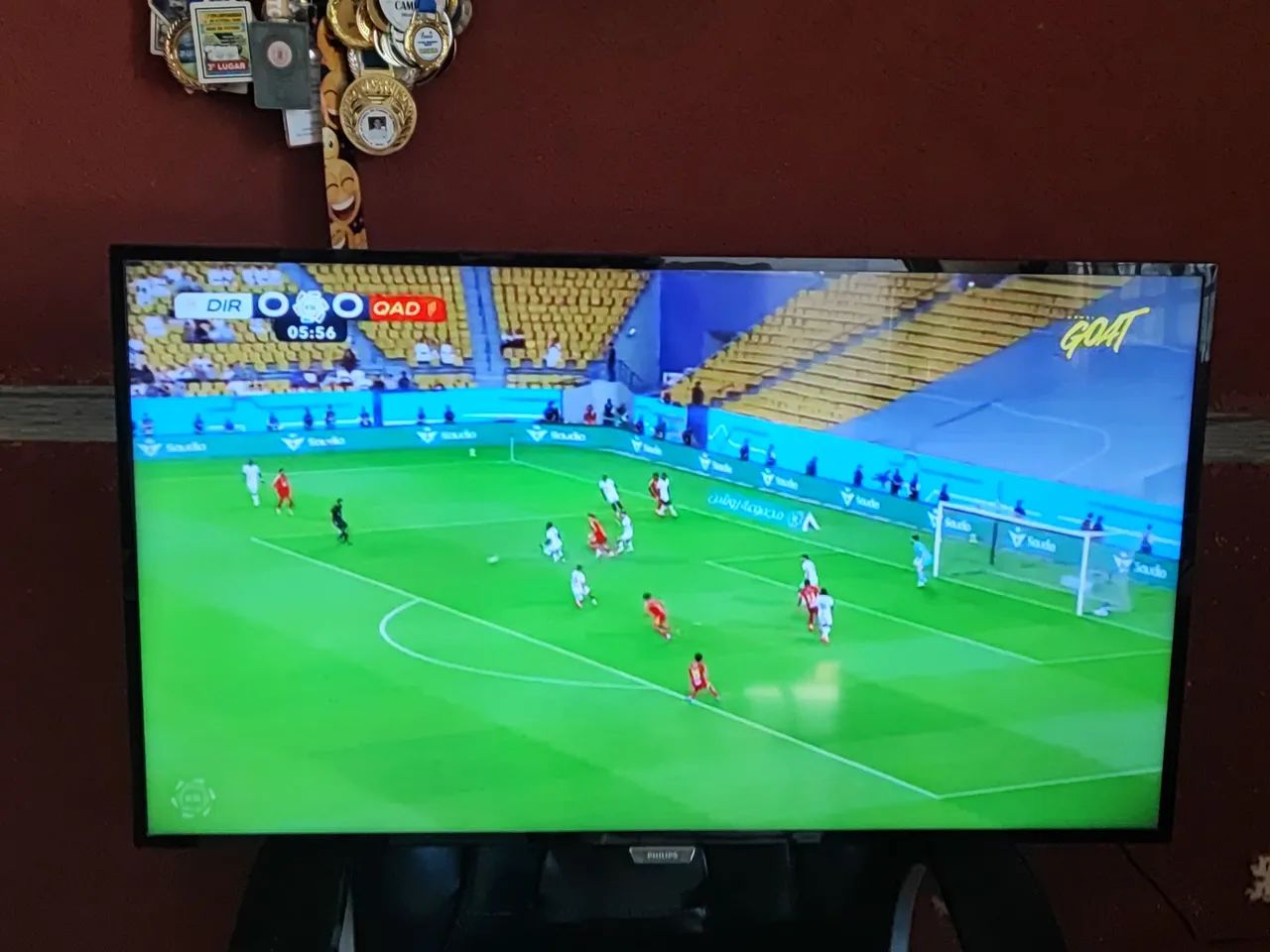 PHILIPS 40 POLEGADAS SMART TV 4K - Foto 5