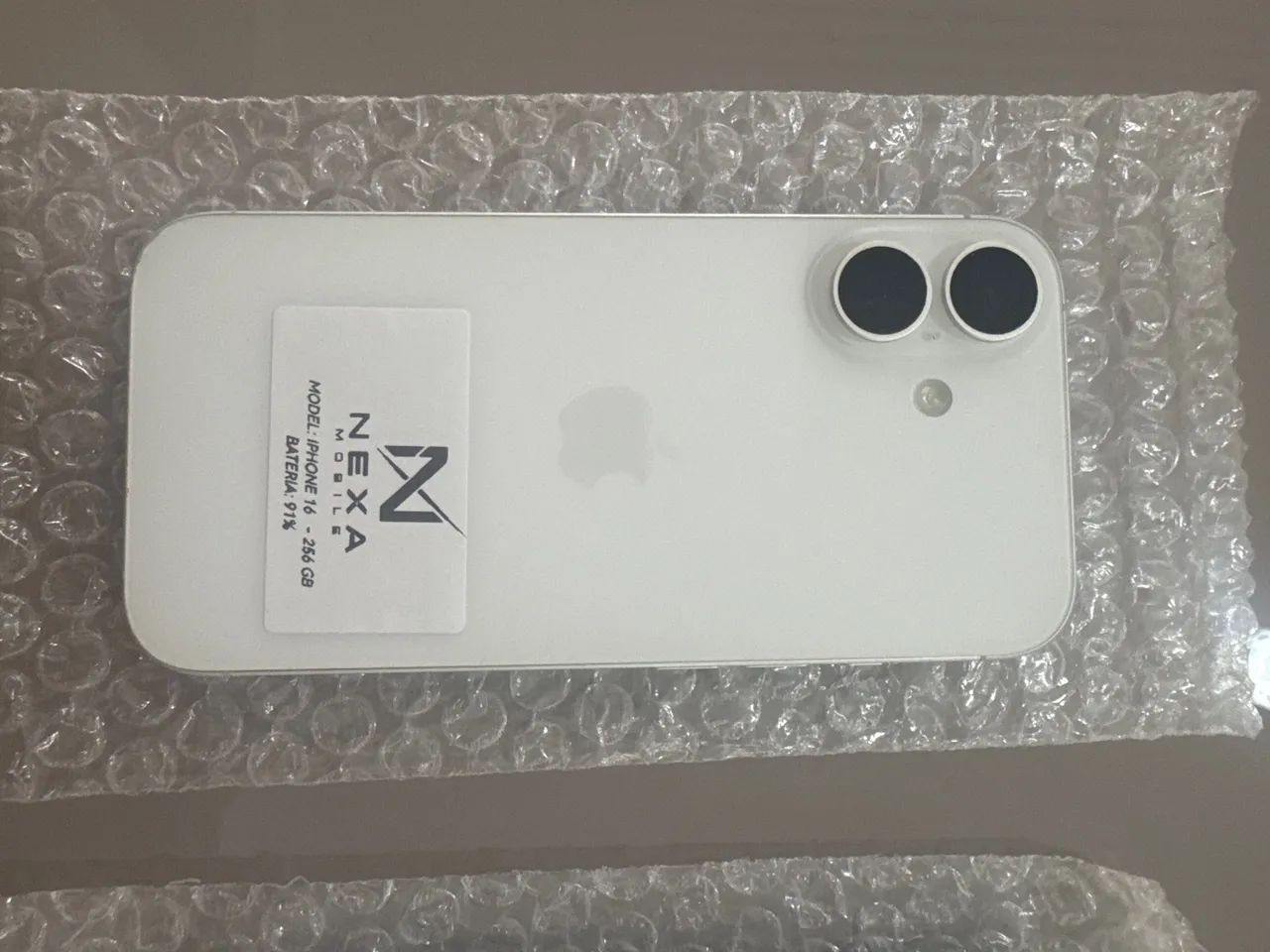 iPhone 16 256GB