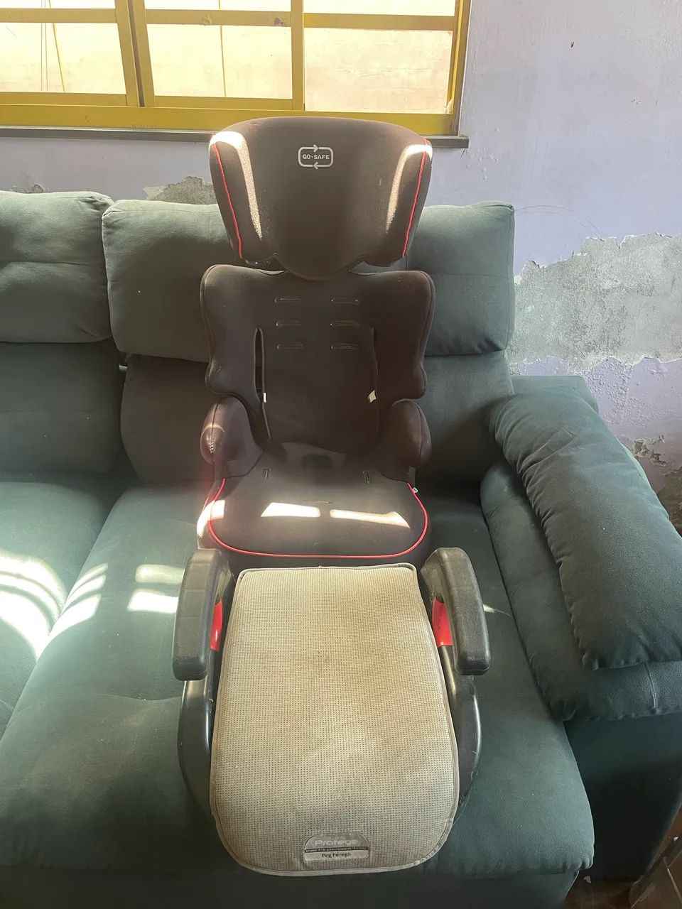 Cadeirinha e acento para automóveis 
