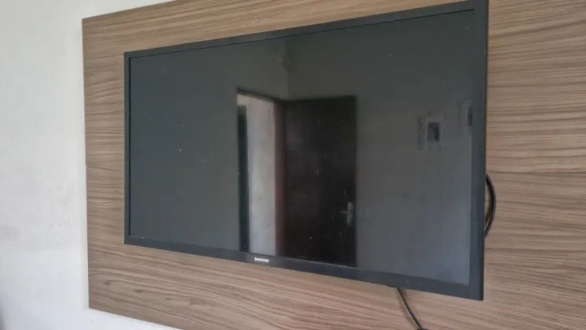 TV Samsung 32 + painel e suporte - Foto 2