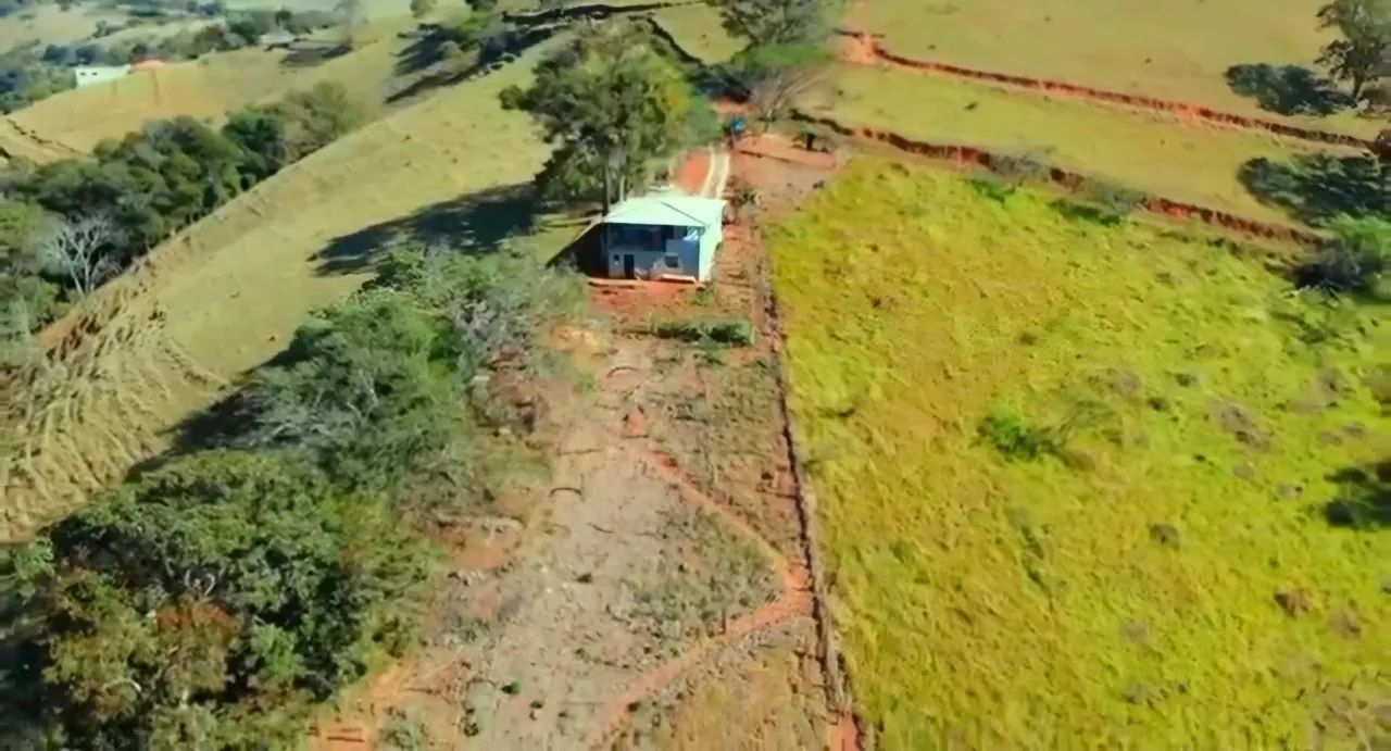 Excelente Chácara com 5.000m² Piranguinho MG