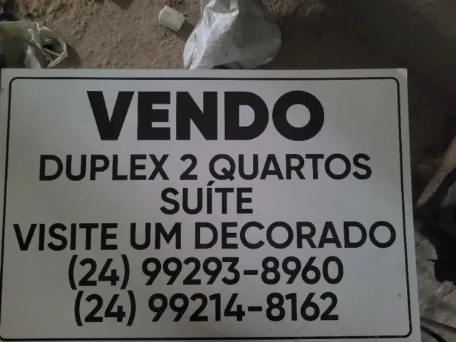 Vendo Duplex com 2 suites , excelente, com cozinha e sala ampla