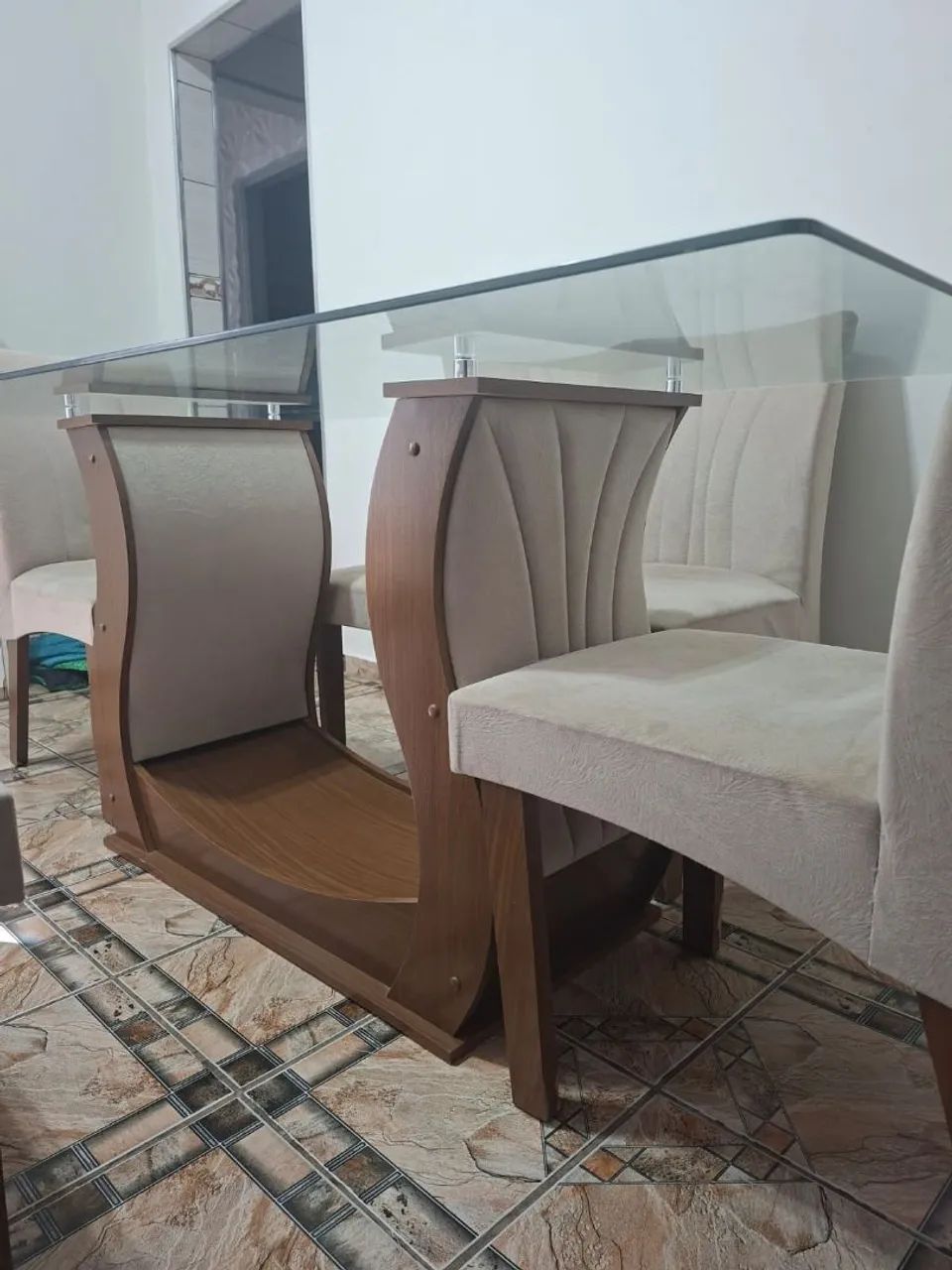 Mesa com 6 cadeiras - Foto 3