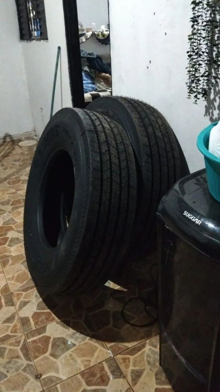 pneus 295 - Foto 4