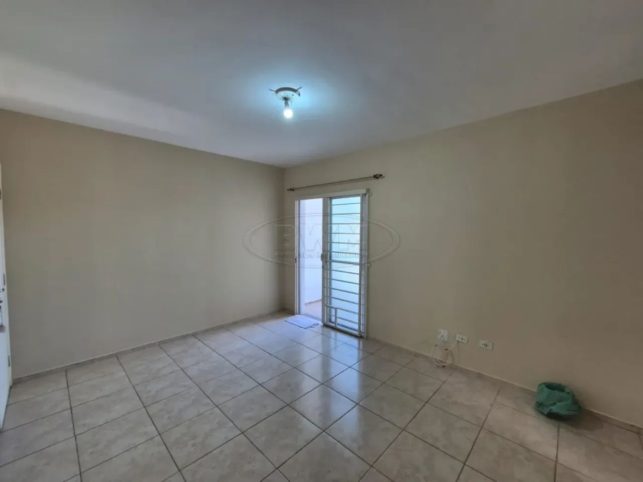 Apartamento à Venda com 3 Dormitórios e 2 Vagas Cobertas. - Foto 2