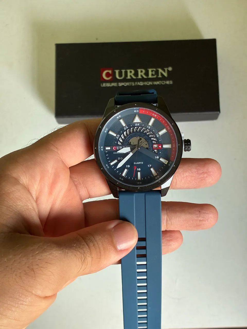 Relógio curren original com caixa