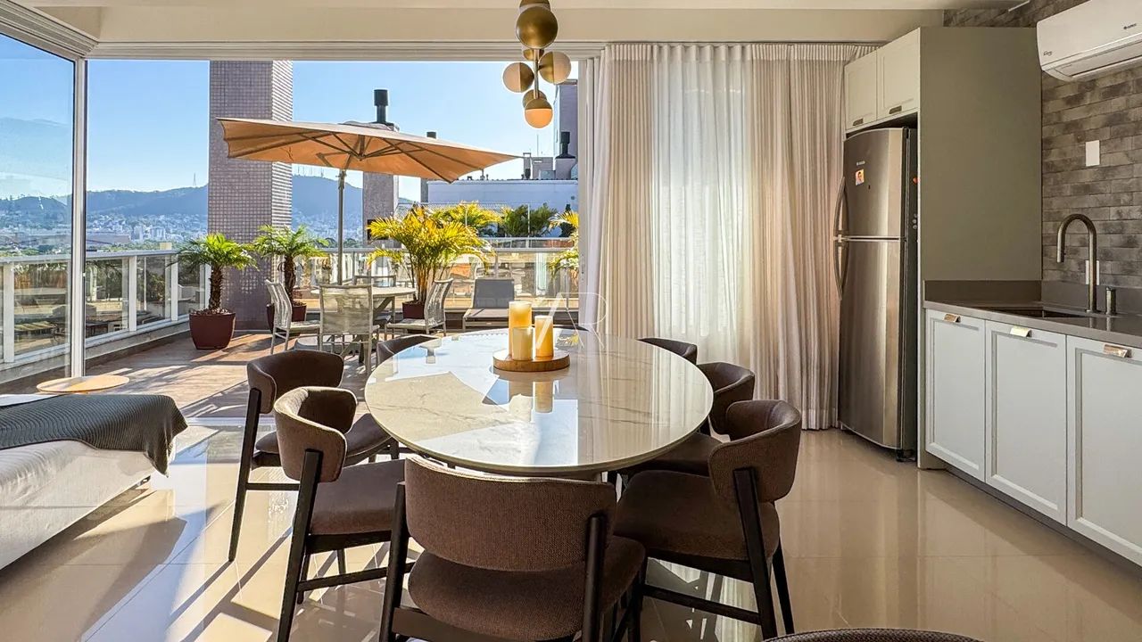 COBERTURA À VENDA | MARIA AUGUSTA HOME + DESIGN  Itacorubi  Florianópolis/SC