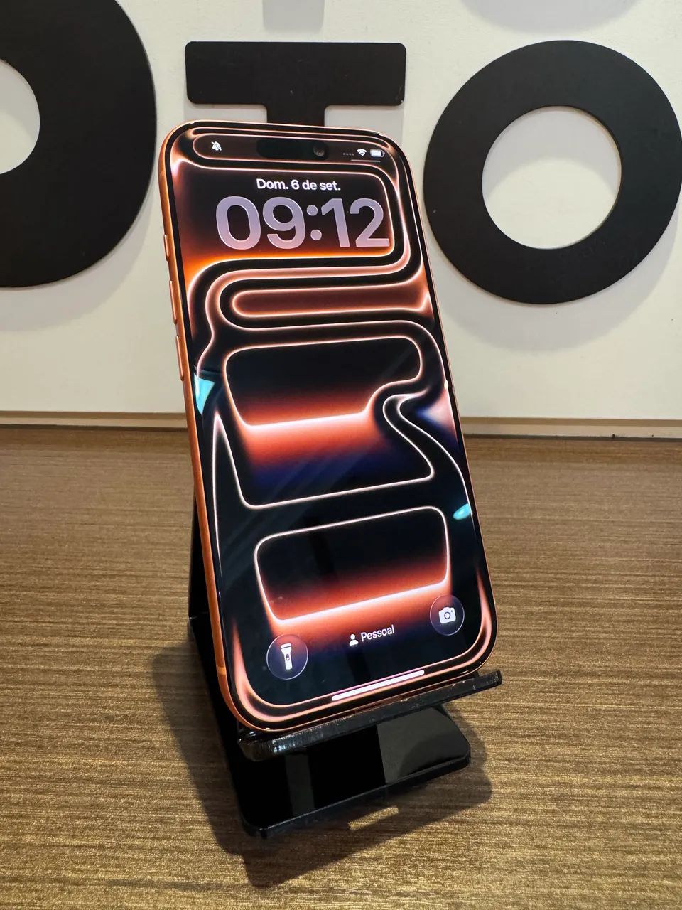 iPhone 17 pro 256 laranja - Foto 3