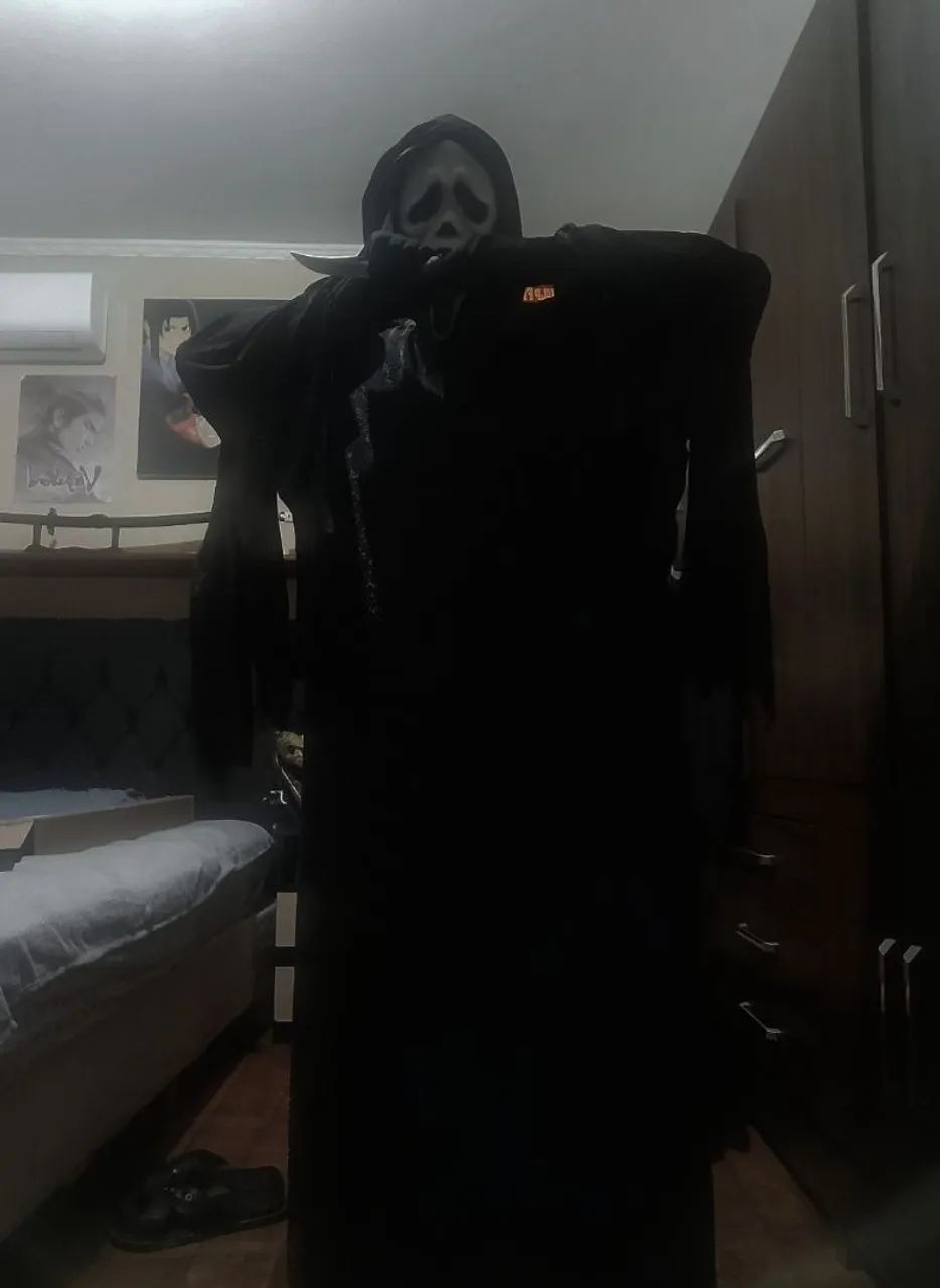 Cosplay ghostface original (manto+faca) - Foto 5