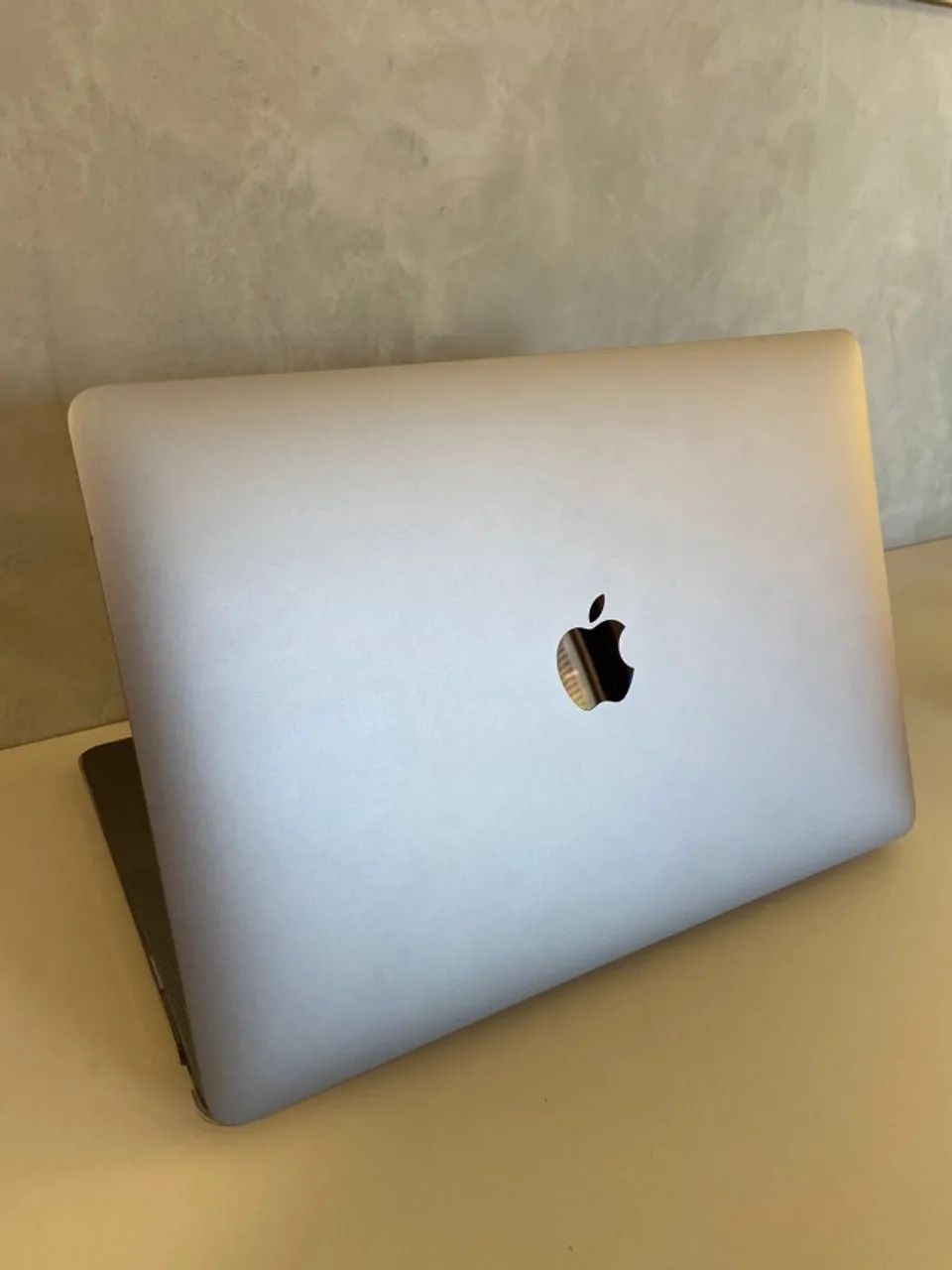 MacBook Air M1 2020 - 8 GB RAM 256 GB SSD Space Gray Perfeito 60