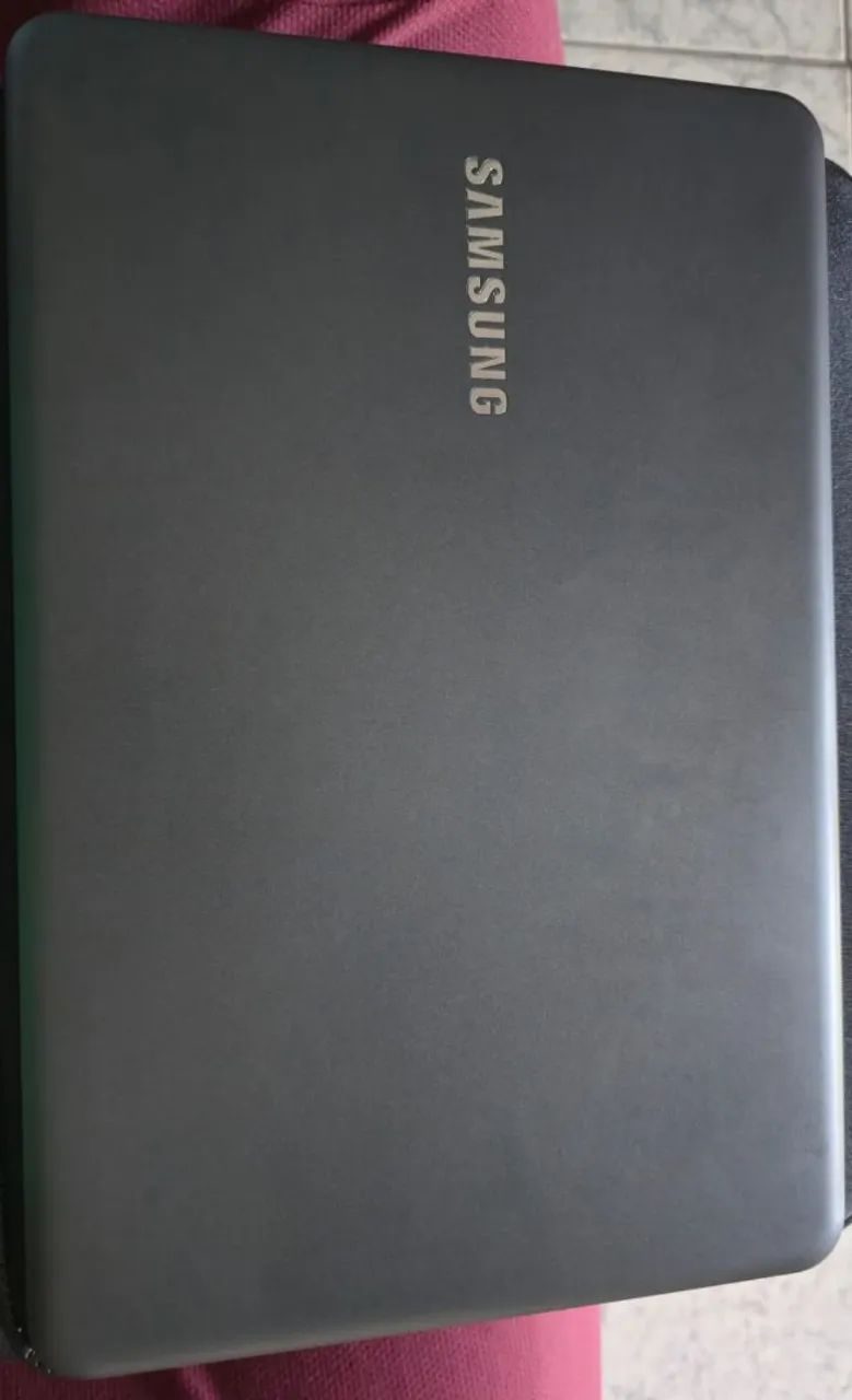 Notebook usado Samsung Essentials 350X - Foto 2