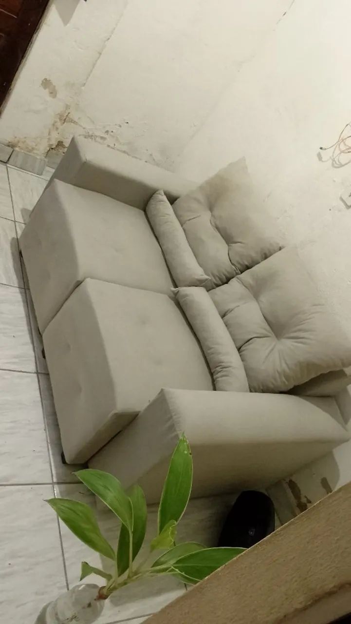 Sofá 2 lugares 