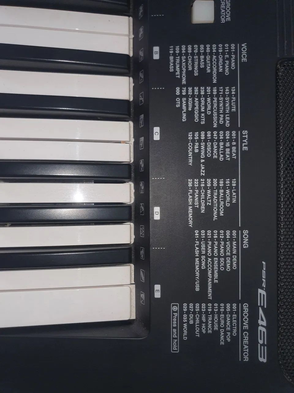 TECLADO YAMAHA PSR E463 