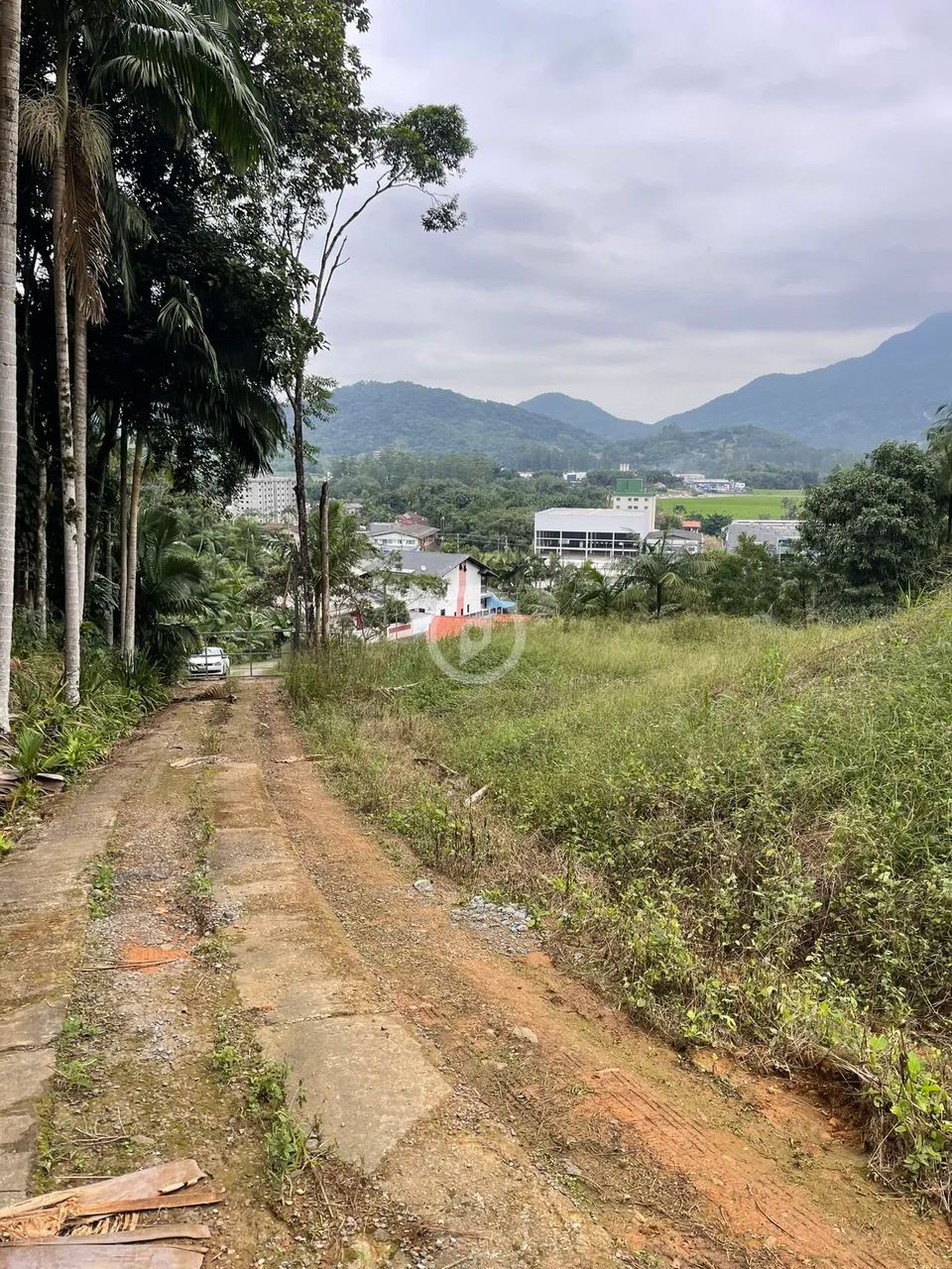Terreno amplo próximo da FAMEG - Foto 2