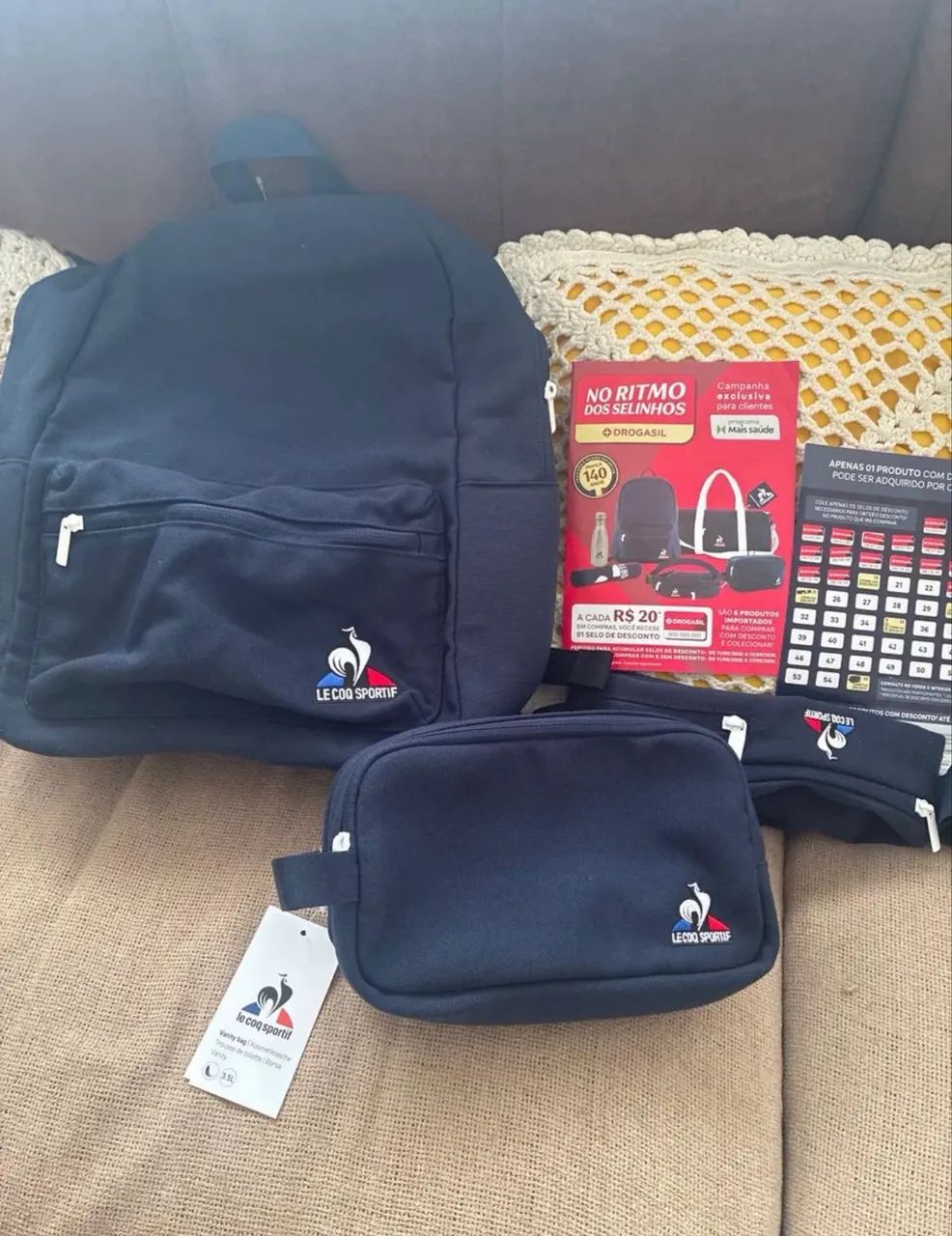 SELOS DROGASIL - Bolsa, Mochila, Pochete - Foto 2