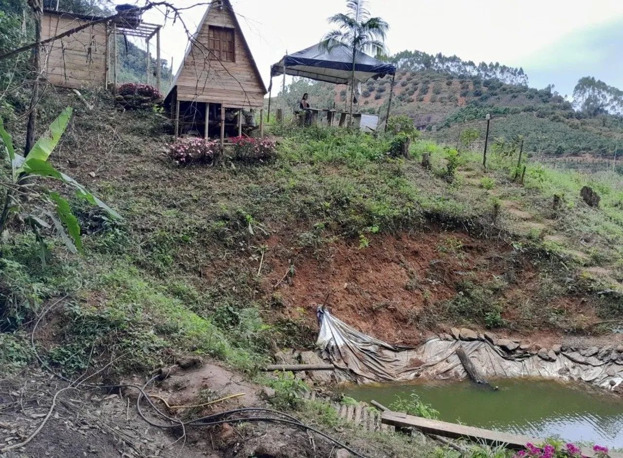 Pequeno chalé com lagoa  - Foto 2