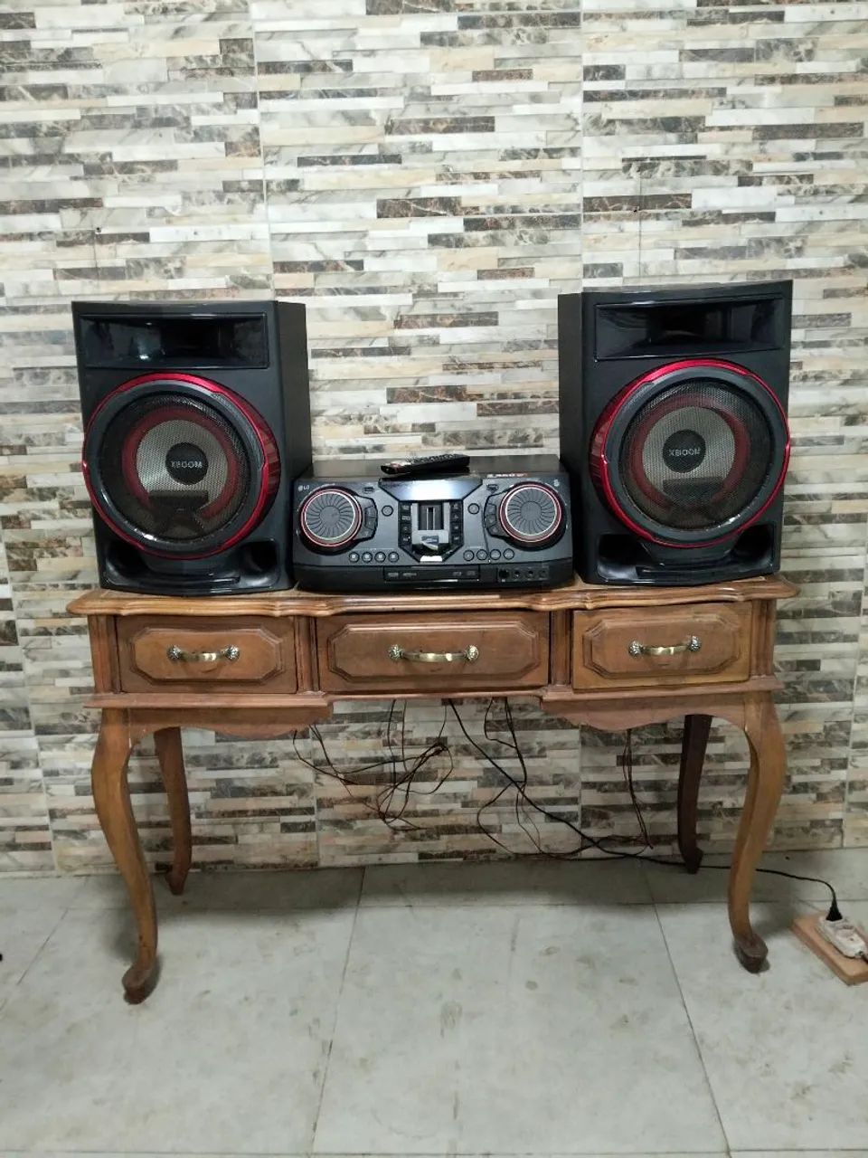 Som 2350WLG