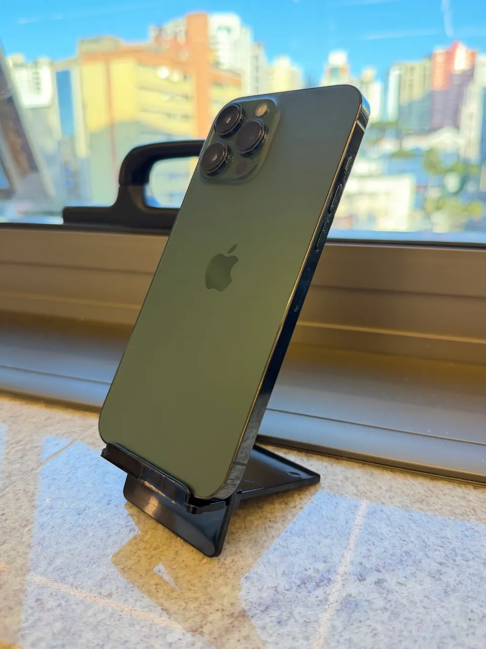 H*í様 iPhone13ProMax 128GB デザートチタニウム ジャンク H*í様