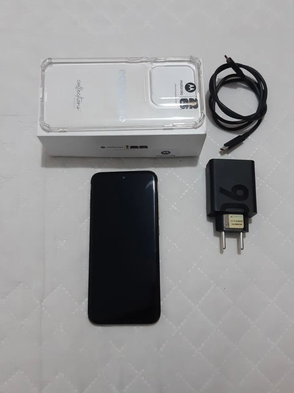 Moto Edge 70 Pro - Foto 3