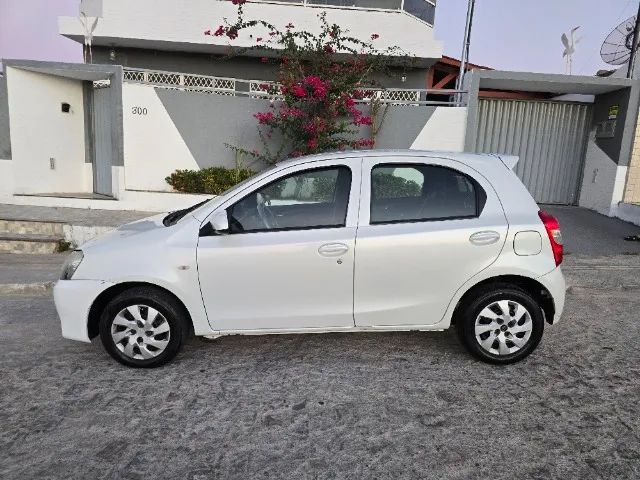 Toyota Etios ETIOS X 1.3 Flex 16V 5p Aut. 2017