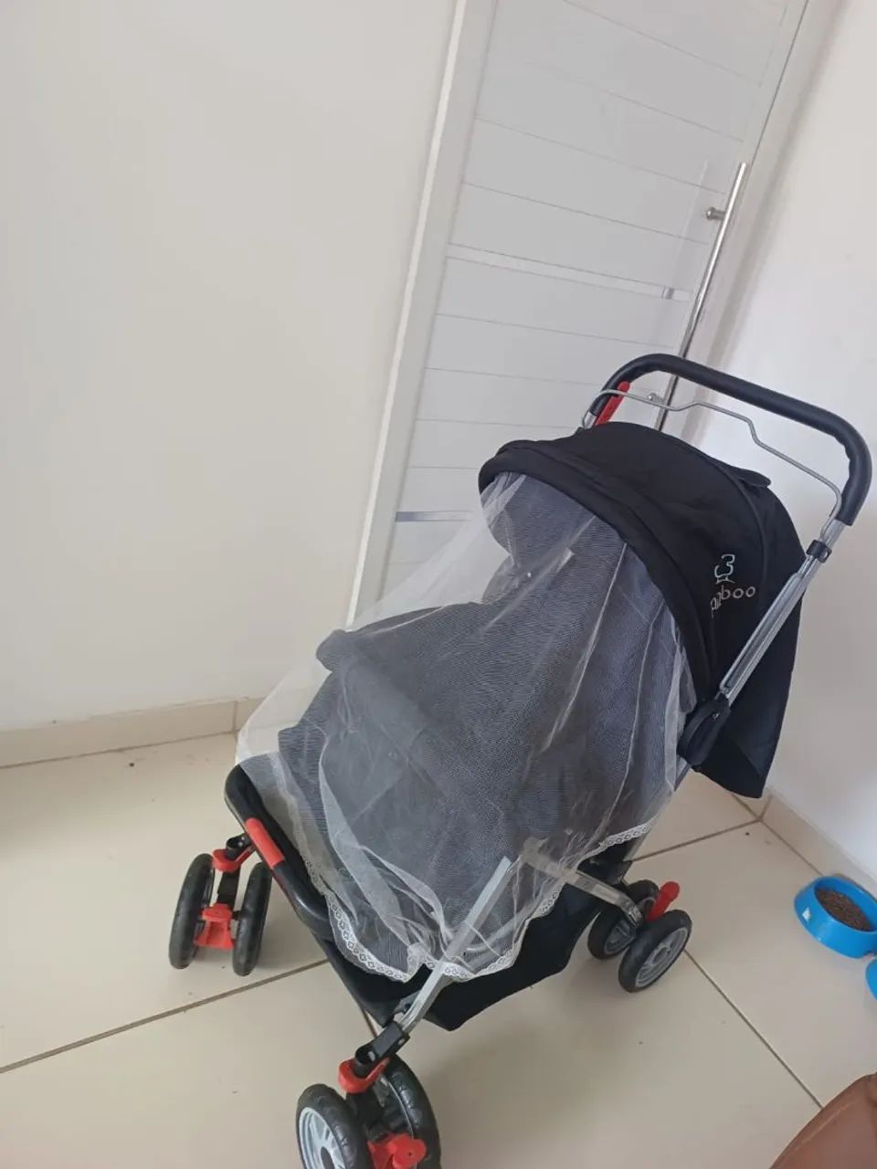 Carrinho de bebê com alça reclinável  - Foto 2