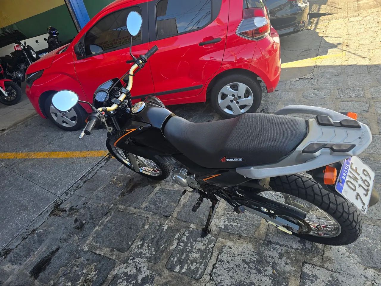 Moto só pegar e rodar ...
