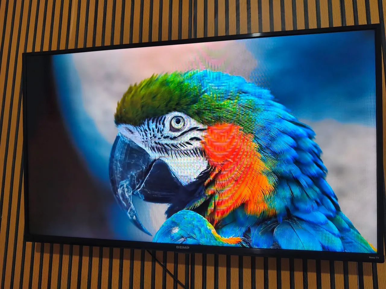 SMART TV 43 POLEGADAS ROKU LINDA LINDA - Foto 3