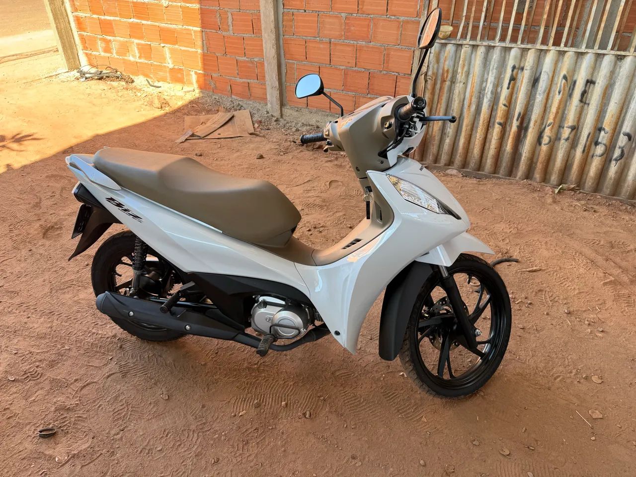 Biz 125  - Foto 2