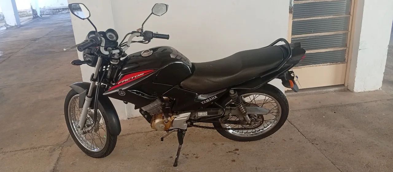 Vendo YBR / factor 125