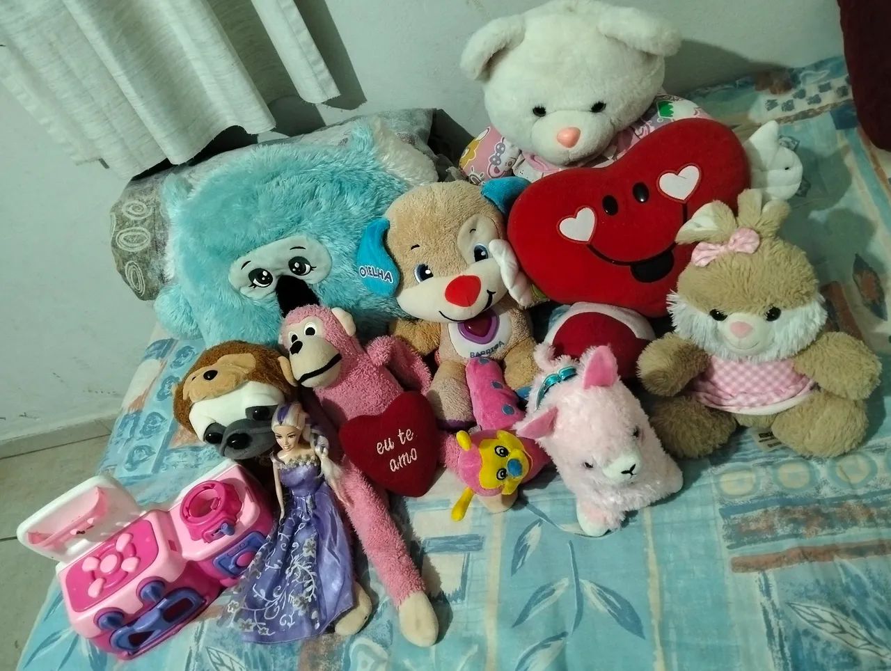 Lote de brinquedos 