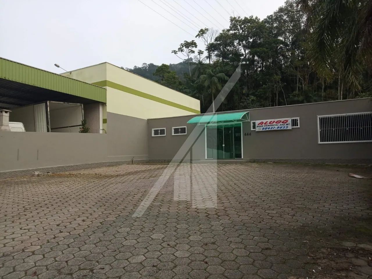 Sala comercial com 220 m² - Foto 3