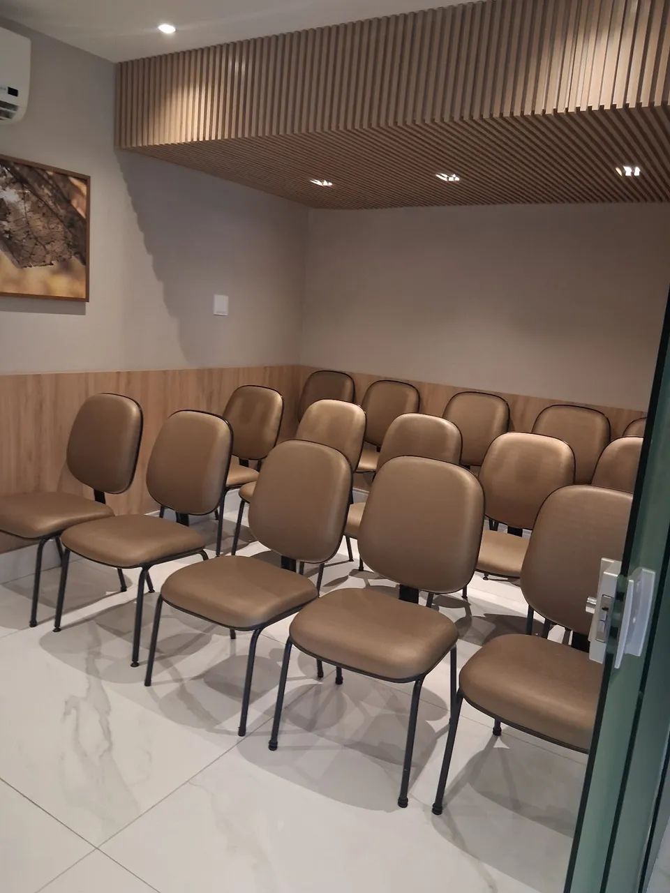 Cadeiras - Foto 5
