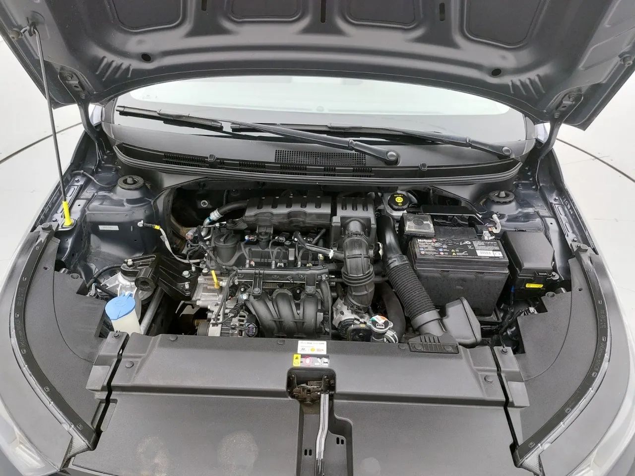 Hyundai HB20S Comfort Plus 1.0 TB Flex 12V Mec., foto 10 de 18