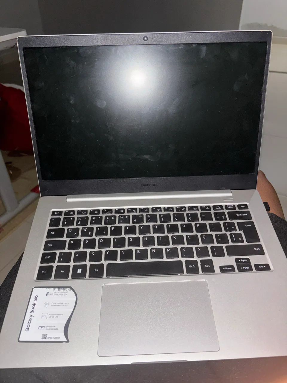 Vende-se notebook seminovo Samsung 