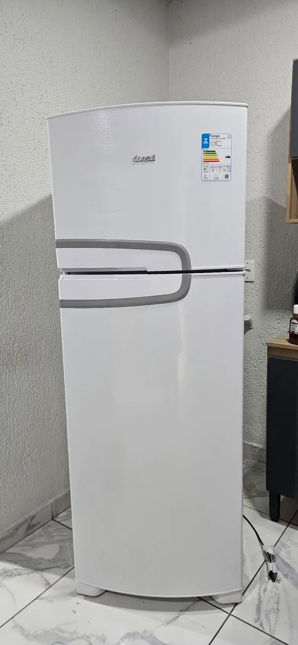 Vendo geladeira em perfeito estado