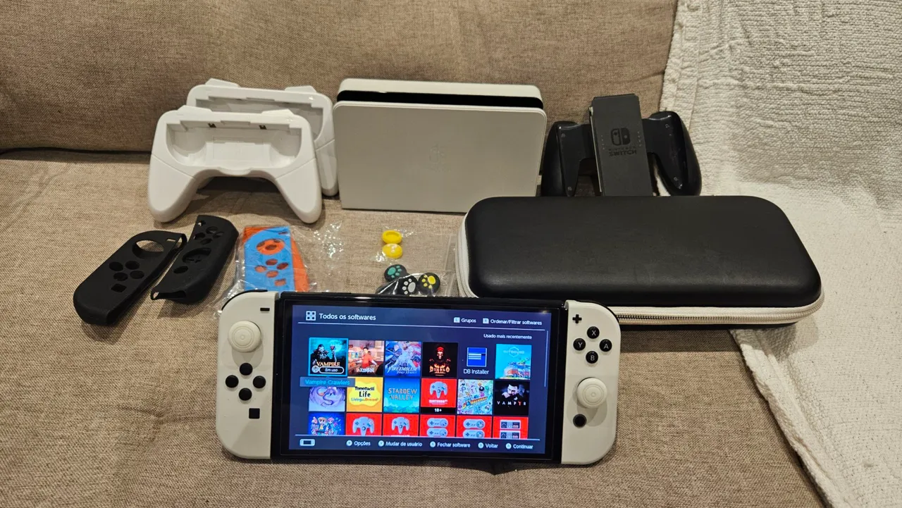 Nintendo Switch（中古） Nintendo Switch Desbloqueado - Peças e Acessórios de Vídeo Game