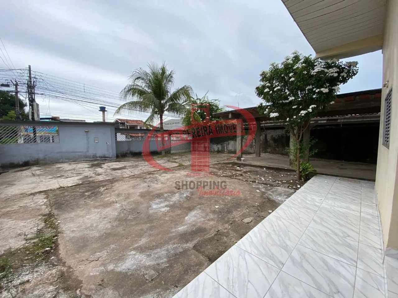 CASA PARA VENDA COM 5 QUARTOS NO CENTRO - Foto 2