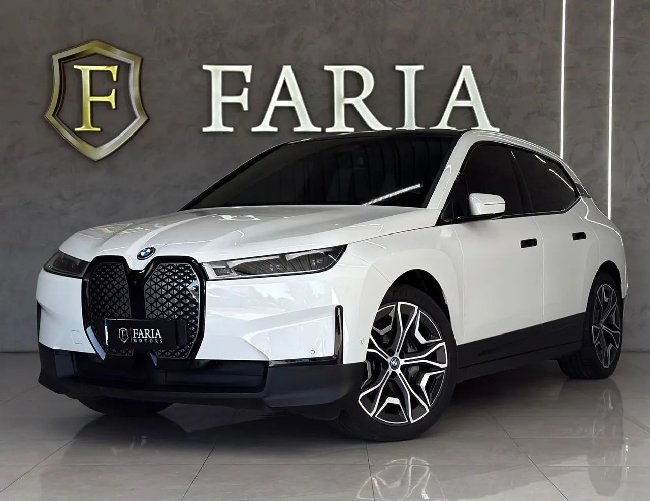 BMW Ix iX XDrive 40 Aut. (Elétrico) 2024