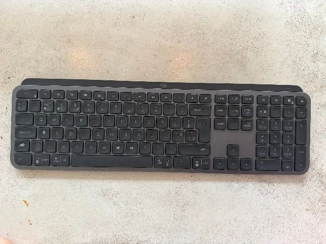 Teclado Logitech MX KEYS sem fio USB - Foto 5