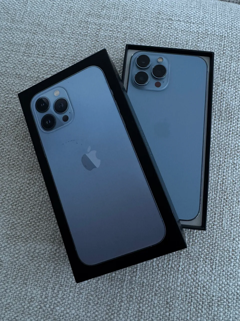 iPhone 12 Pro Max 128GB Silver - Loja física! Com garantia! Até