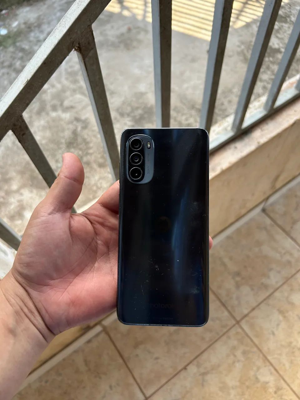 Vende-se Celular Motorola - Foto 2