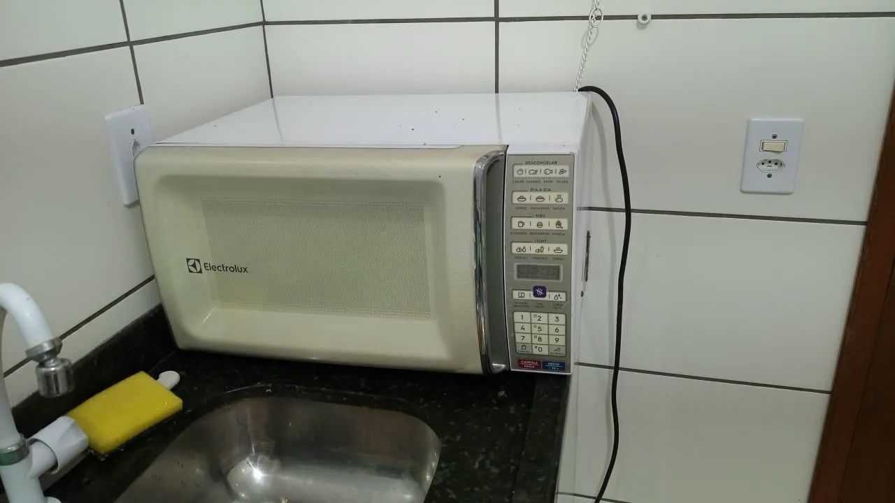 Fogão 5 bocas e micro-ondas 34L - Foto 4